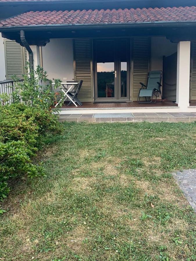 Caroline Home Anzano Del Parco Εξωτερικό φωτογραφία